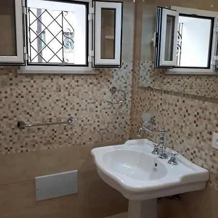 Apartamento Da Katia, Matteo Sclafani, 5 *